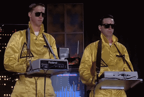 4a1176ba3f5e8965c751adfa14c8dd09.gif