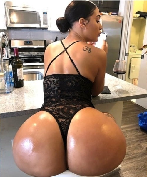 BunS5u5aDe4.jpg