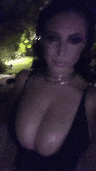 sssi4vg40ckh1.gif
