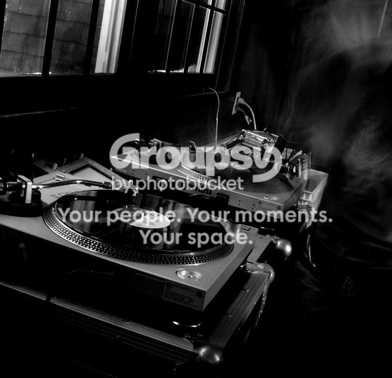 Turntables6.jpg