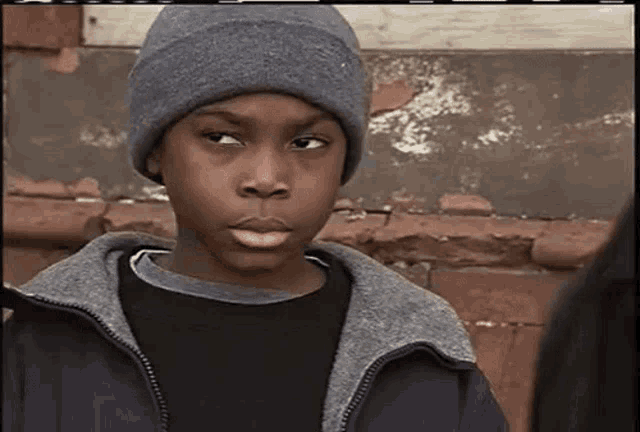 kenard-kenard-wire.gif