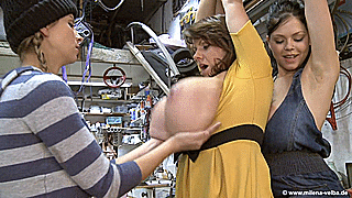 tumblr_oj6ilzVMTe1w1m93io9_400.gif