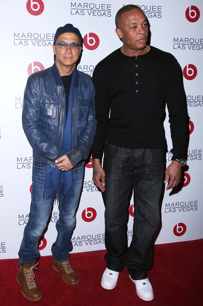 iovine-dre-celebrate-ces-01.jpg