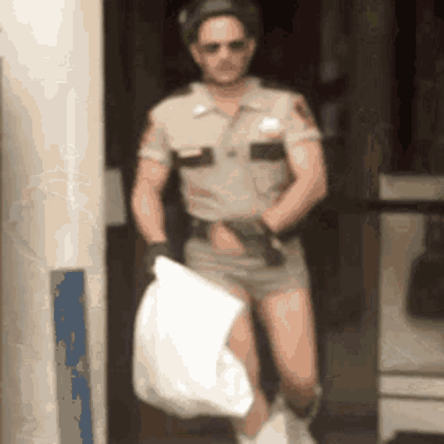 nMeI1xn.gif