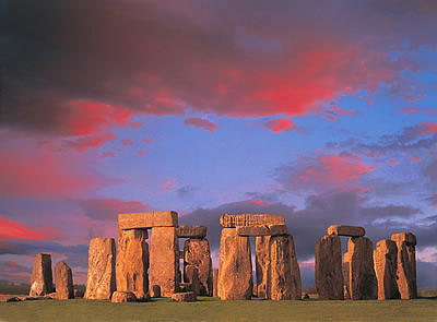 stonehenge.jpg