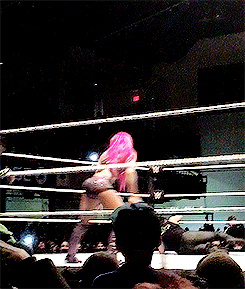 tumblr_o4f22ddUqE1qj21dno1_250.gif