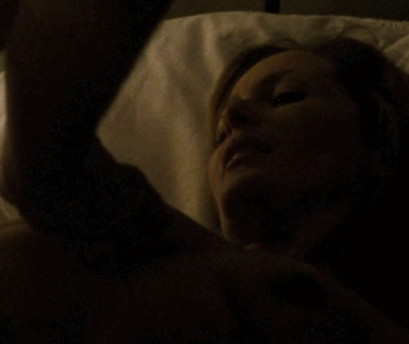 Gillian-Anderson-Naked.gif