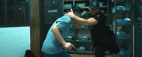 tumblr_p87uhz9R301v6w3juo1_500.gif