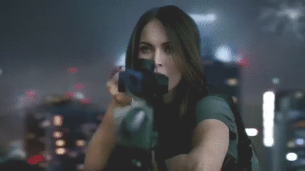 mfox-call-of-duty-commercial.gif