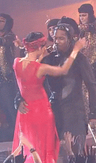 tumblr_mb6tel7Ddy1qlthugo1_250.gif