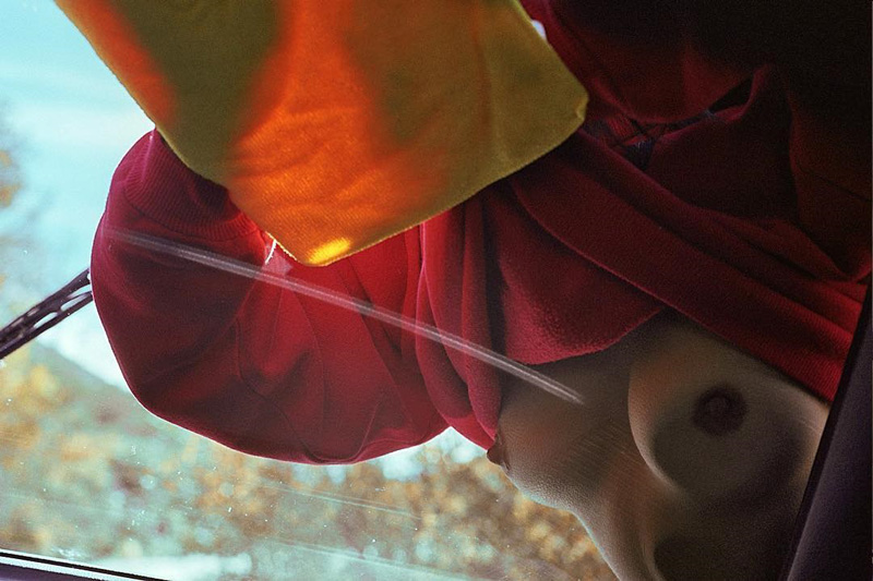 willa-holland-tits.jpg