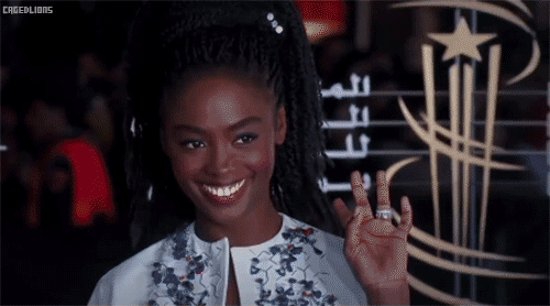 darkskinnedhoneywithprettysmile.gif