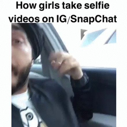 how-girls-take-selfies.gif