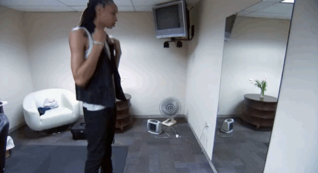 5ebcd35df32e0cec4d4661ec7af517be.gif