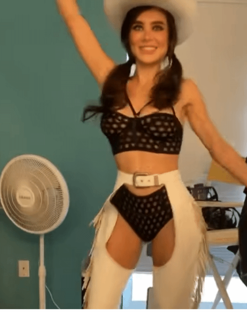 ukxzJg.gif