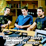 tumblr_n5fgruaji41qcm62vo3_r3_250.gif