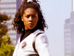 tumblr_ol1fhaiAAA1qkzb67o5_250.gif