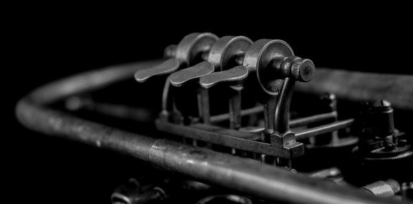 pexels-photo-164813-600x296.jpeg