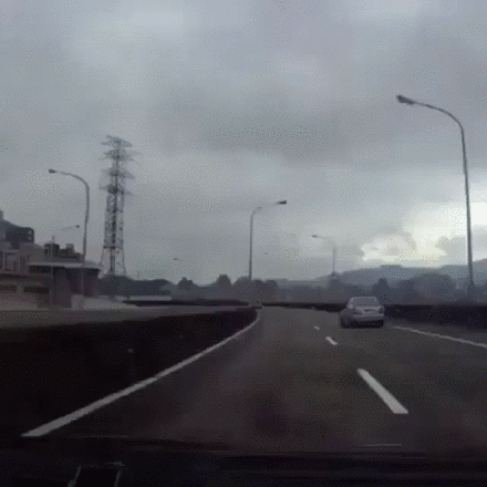 TaiwanPlaneCrash.gif