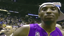 kobe-bryant-3peat.gif