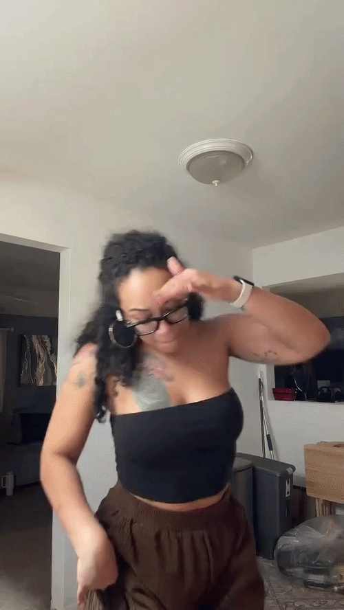 oj5kwuhopwch1.gif