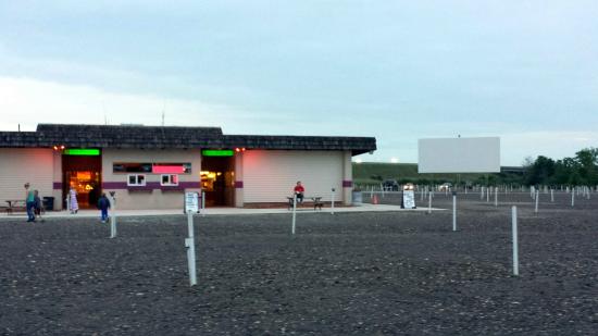 auto-rama-drive-in.jpg