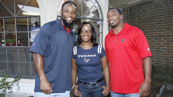 nfl_green_580.jpg