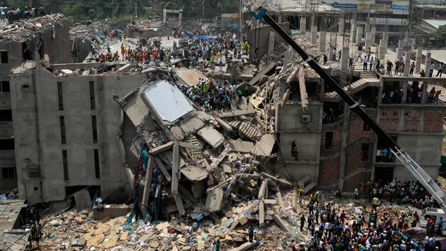 ap_bangladesh_factory_collapse_4_jt_130427_wg.jpg