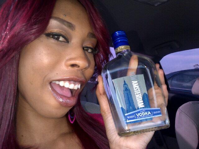 BgElQWnCMAE-uwc.jpg:large