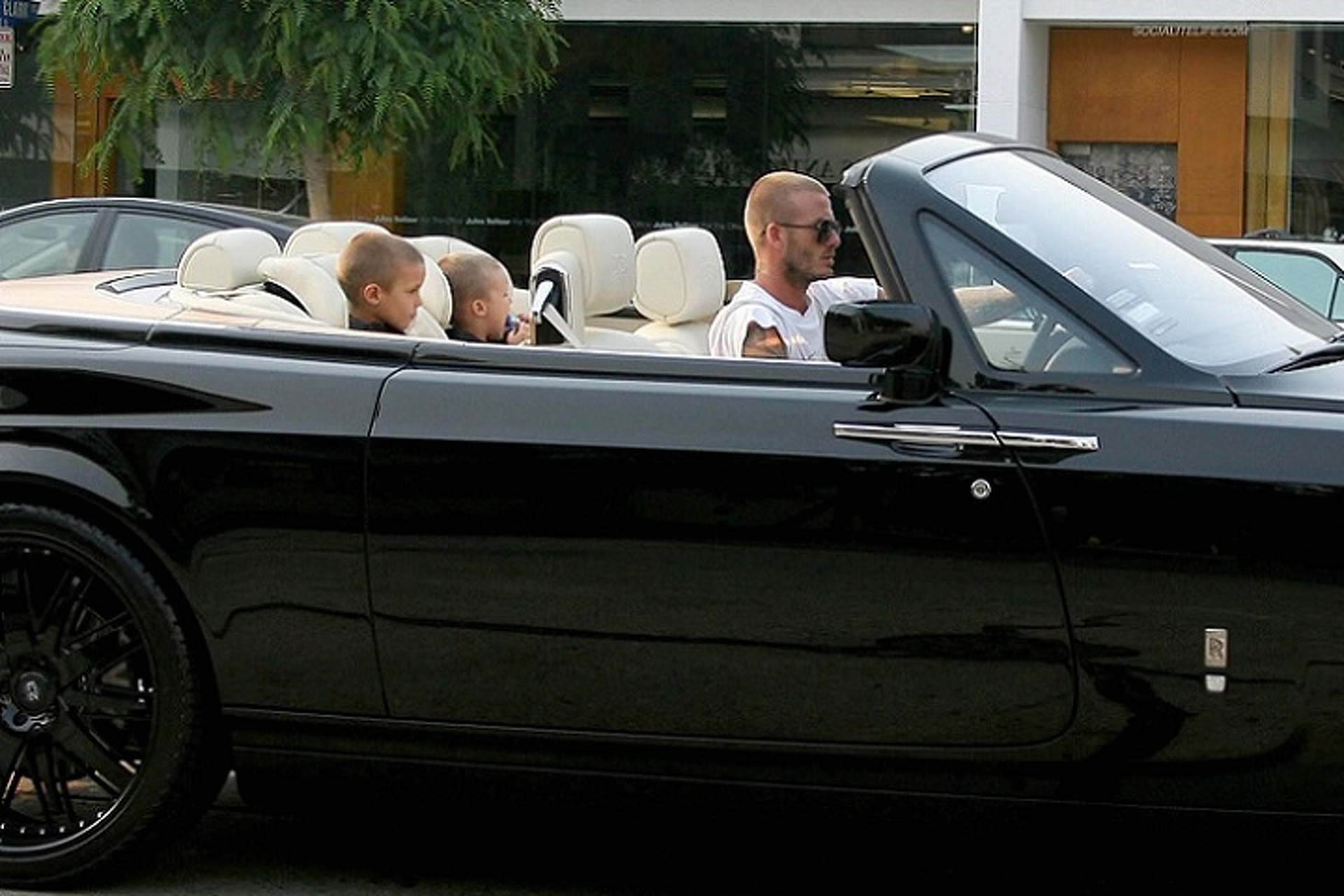 a-select-few-of-david-beckhams-cars.jpg