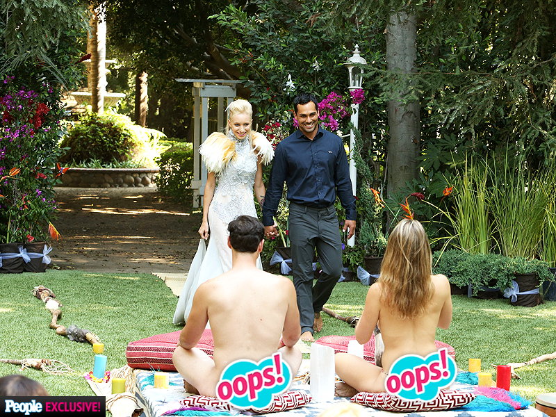 naked-wedding-1-800.jpg