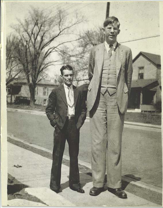 robert_wadlow.jpg