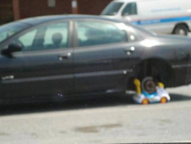 barbie-jeep-car-wheel.jpg