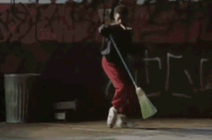 tumblr_mkk3vgy6OV1s9qyxvo1_400.gif