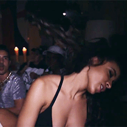 tumblr_ny2st8tRJx1ui4ufeo4_r1_250.gif