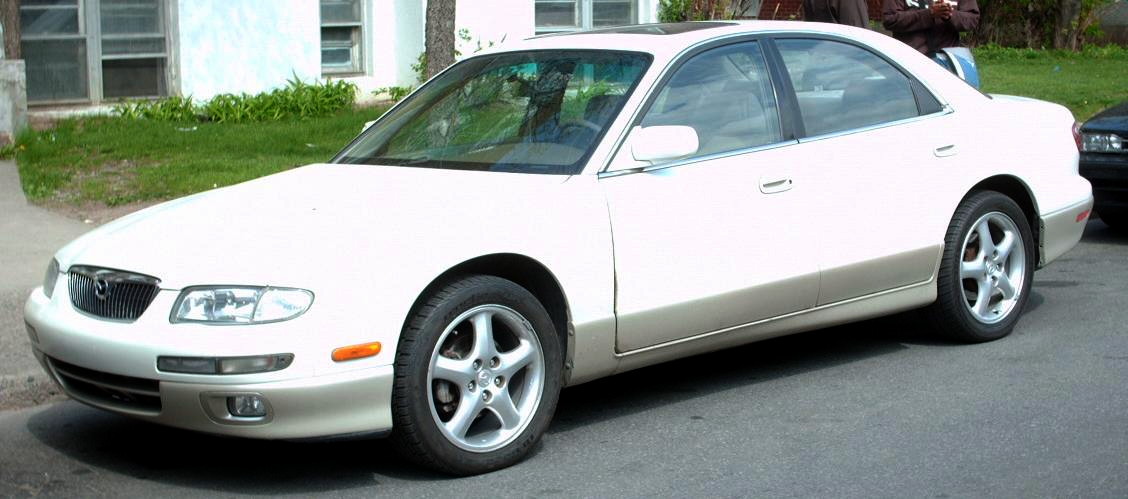 1999-2000_Mazda_Millenia.jpg