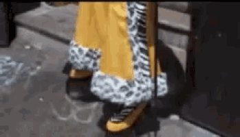 tenor.gif