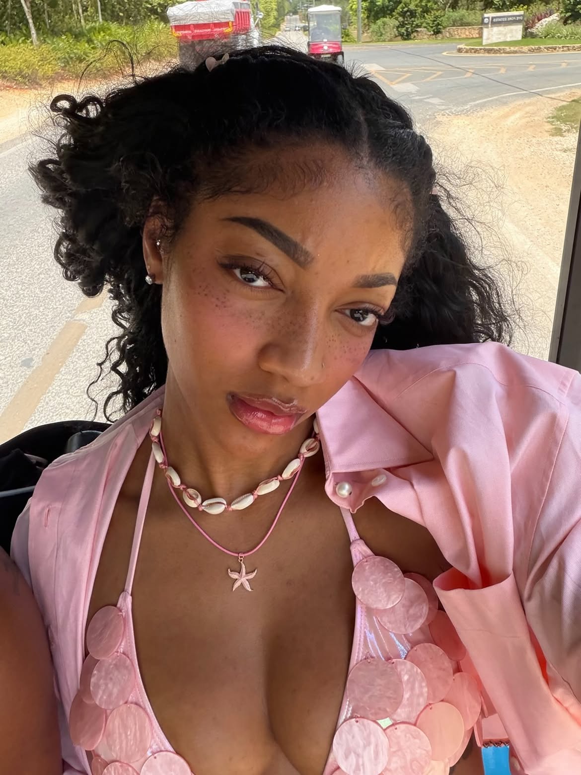 25f7f0a6-3c2c-48b0-aca9-c5798a35adfd.jpg