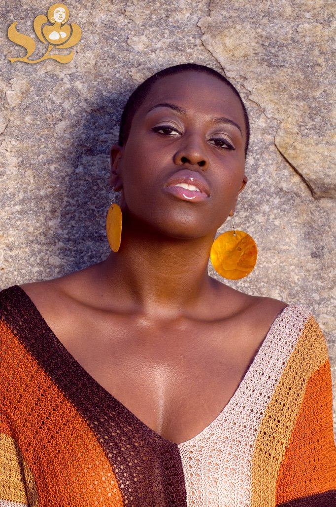 danamoore14w.jpg
