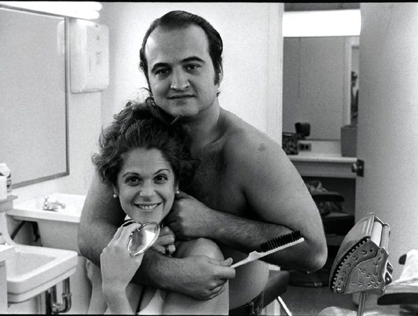 john-belushi+gilda.jpg