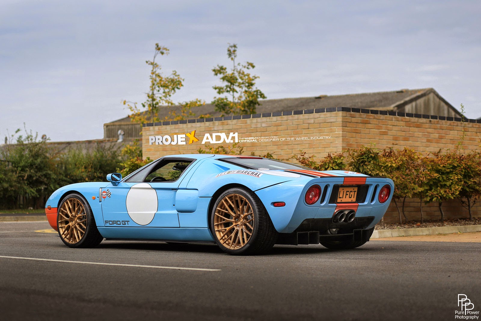 Ford-GT-On-ADV10.0MV2SL-By-ADV.1-Wheels-07.jpg