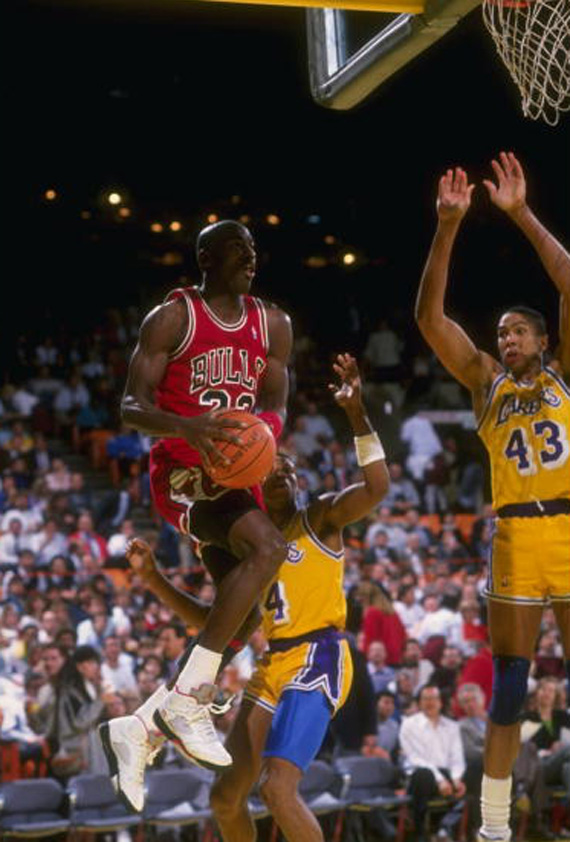 michael-jordan-through-the-years-air-jordan-v-09.jpg