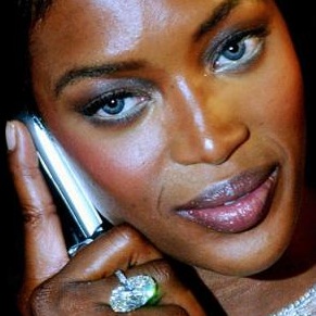 naomi_campbell_01jun04.jpg