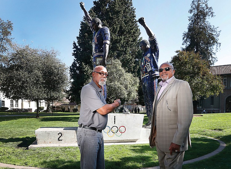 Tommie_Smith_and_John_Carlos_t750x550.jpg
