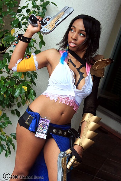 yuna-cosplay-black-girl.jpg