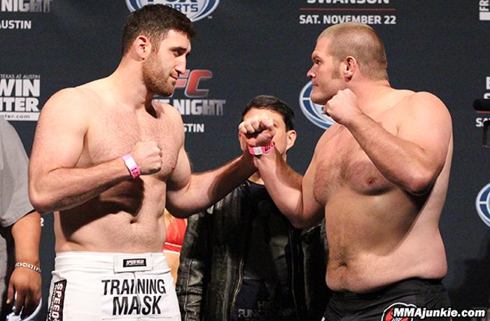 ruslan-magomedov-josh-copeland-ufc-fight-night-57.jpg