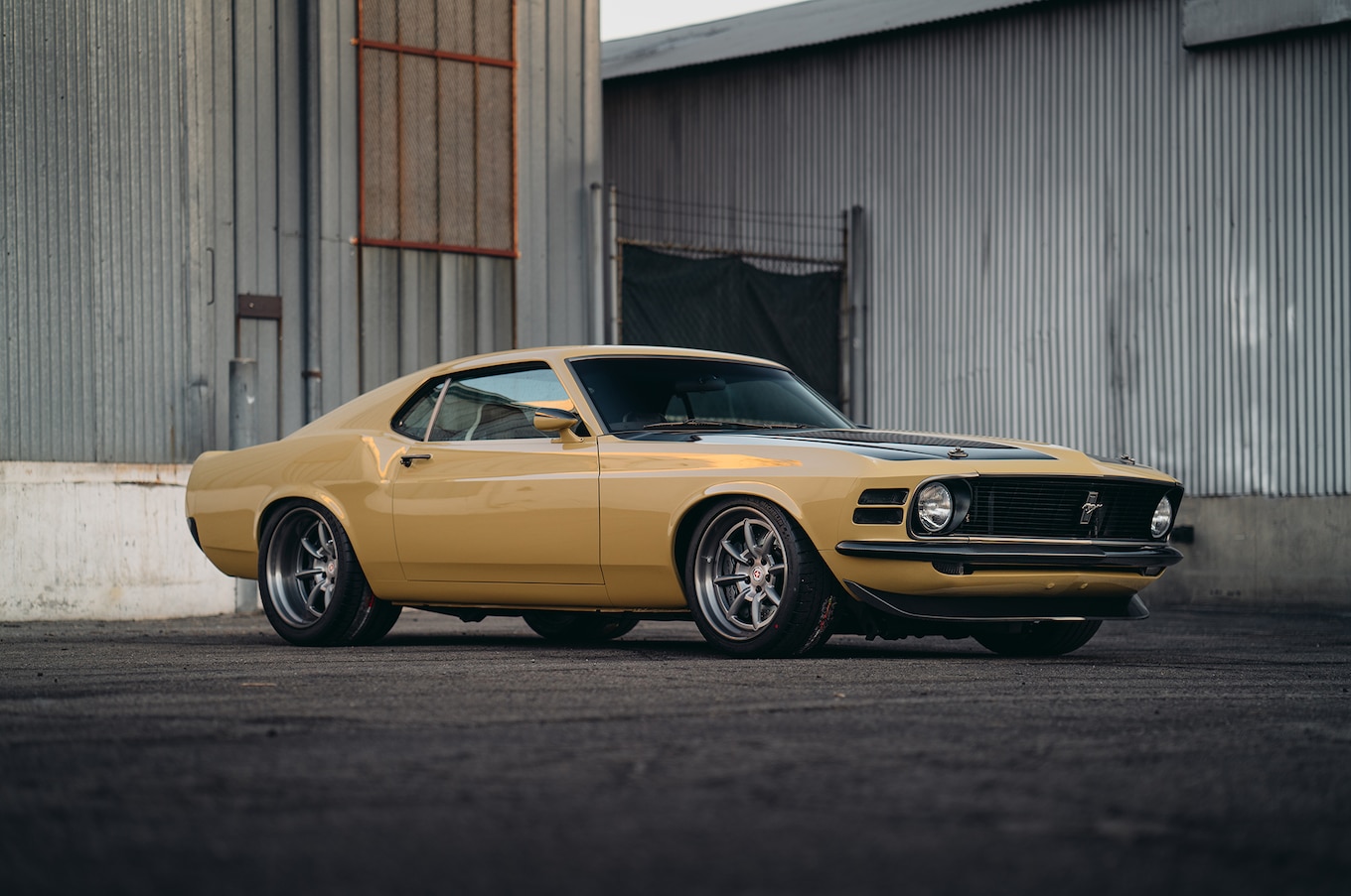 1970-Ford-Mustang-Boss-302-by-SpeedKore-and-Robert-Downey-Jr-front-three-quarter-01.jpg