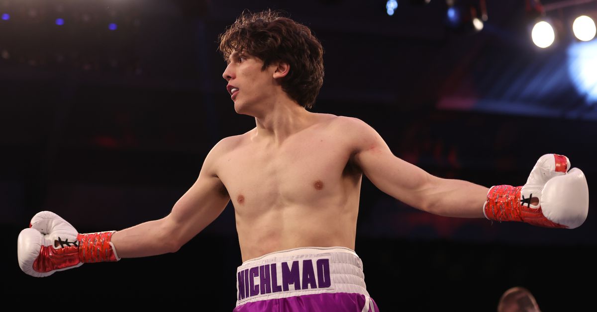 www.mmafighting.com