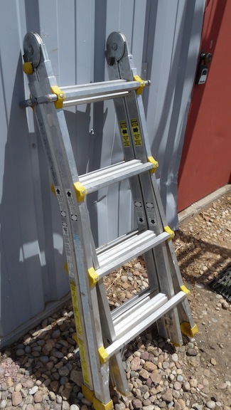 figure_26_articulating_ladder_1.jpg