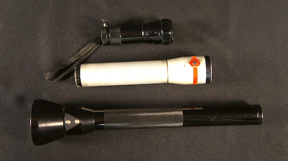 figure_7_flashlights.jpg